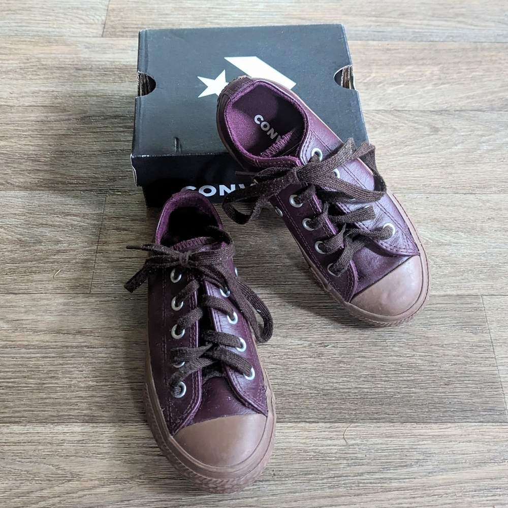 Converse All Stars Kids Youth Leather Burgundy Low Top Shoe Size 12
